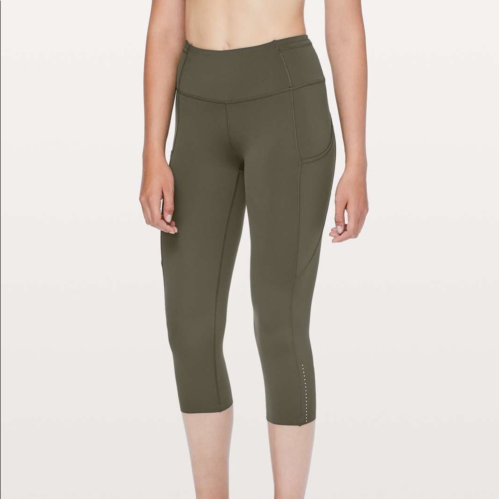 Fast and Free tight ll 19” Nulux